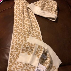 Michael Kors Scarf Set